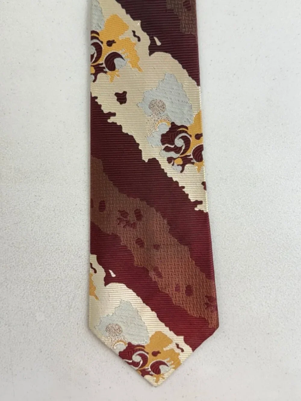 Vintage Floral Jacquard Wide Tie 1960s Ribbed Faded Poly Mens Necktie Brown/Red